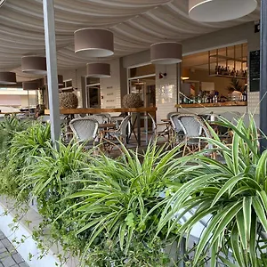 Arena Hotel